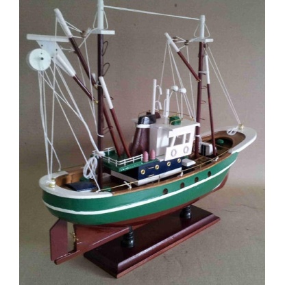 Pre-built model trawler. Crab fishing boat, great detail.