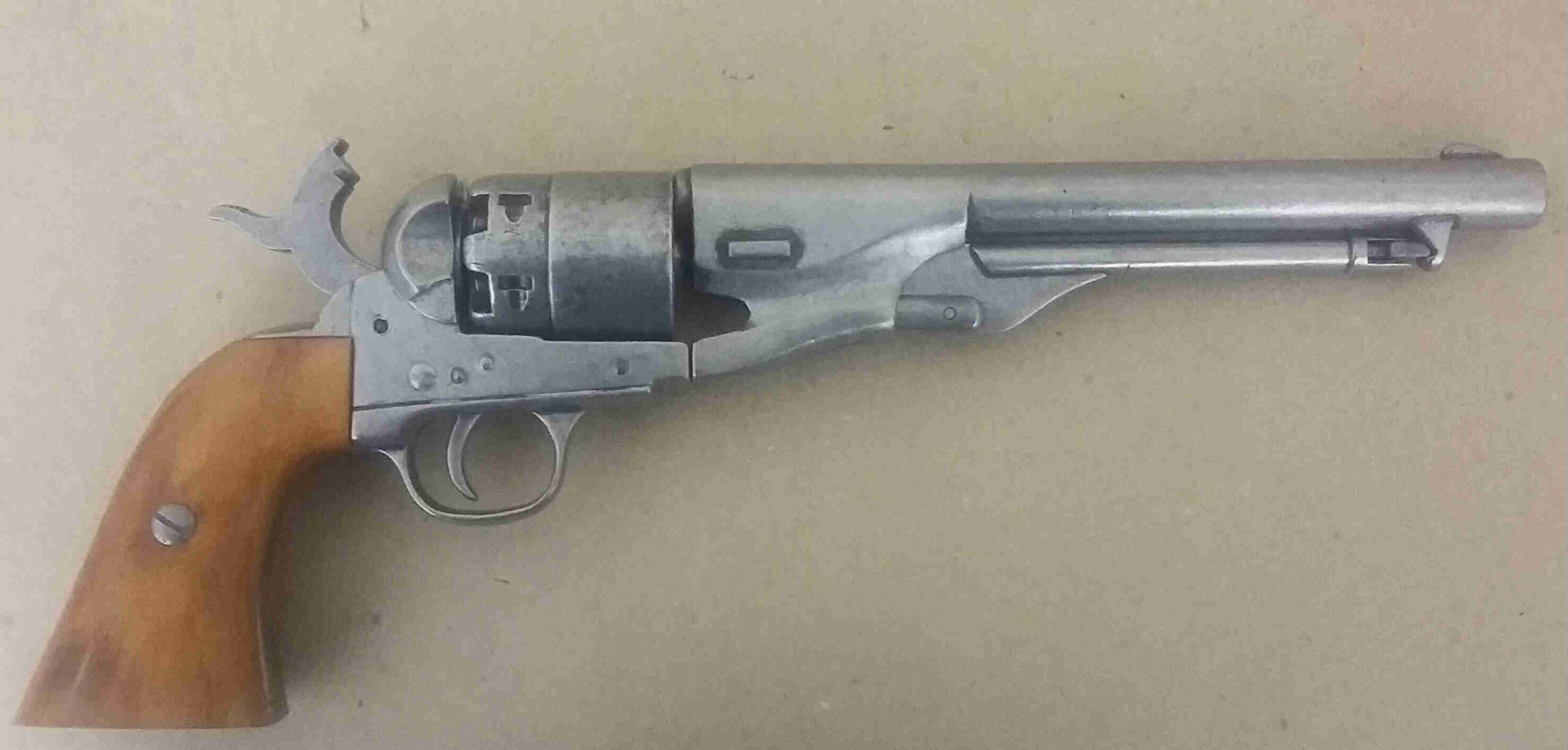 Army Revolver Non-Functional - Image 2