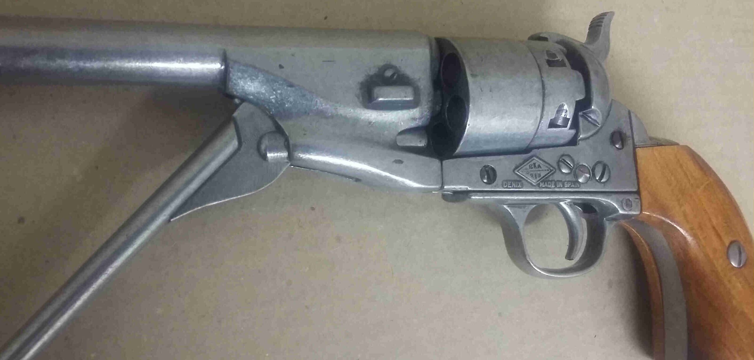 Army Revolver Non-Functional - Image 3